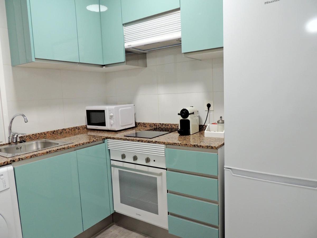 Casa Gascona Con Parking, Wifi Y Netflix Gratis!! By Delabra Apartments Oviedo Bagian luar foto